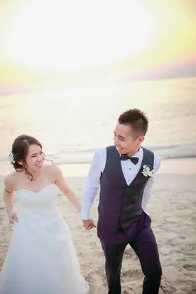 a couple post wedding photography session on Sairee beach, Koh Tao, Thailand
