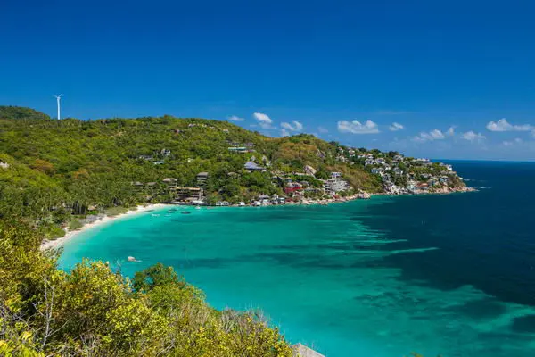 Shark Bay on Koh Tao photo shoot from John Suwan View Point